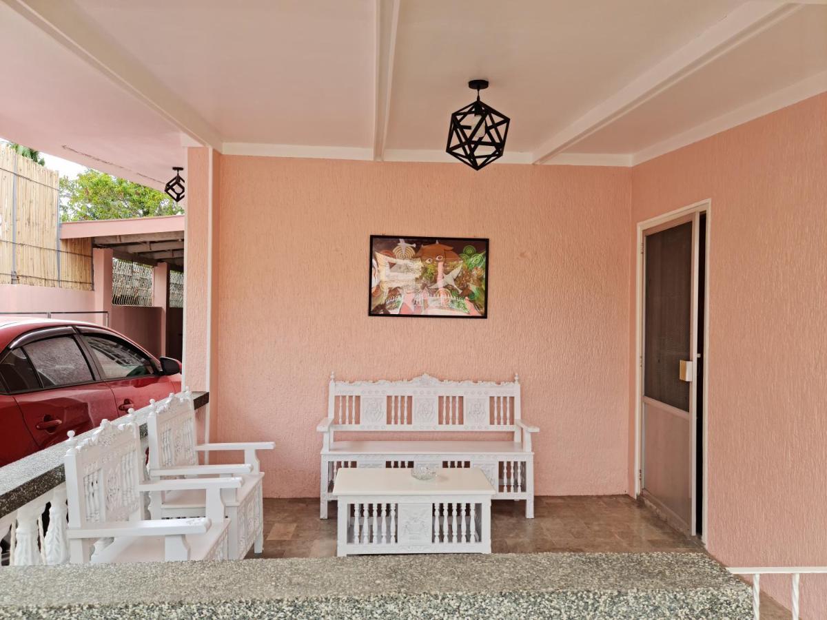 Villa 150 Lucap Road Alaminos Exterior foto